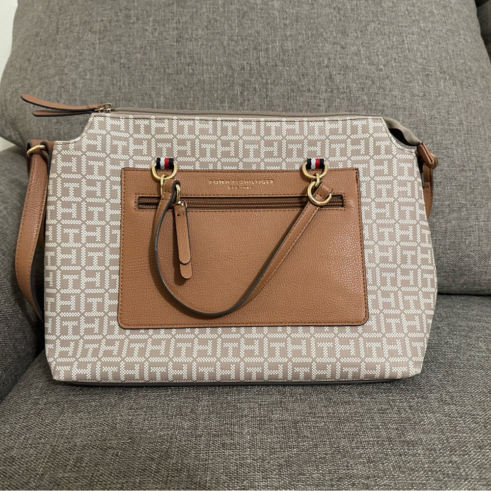TOMMY HILFIGER PURSE
